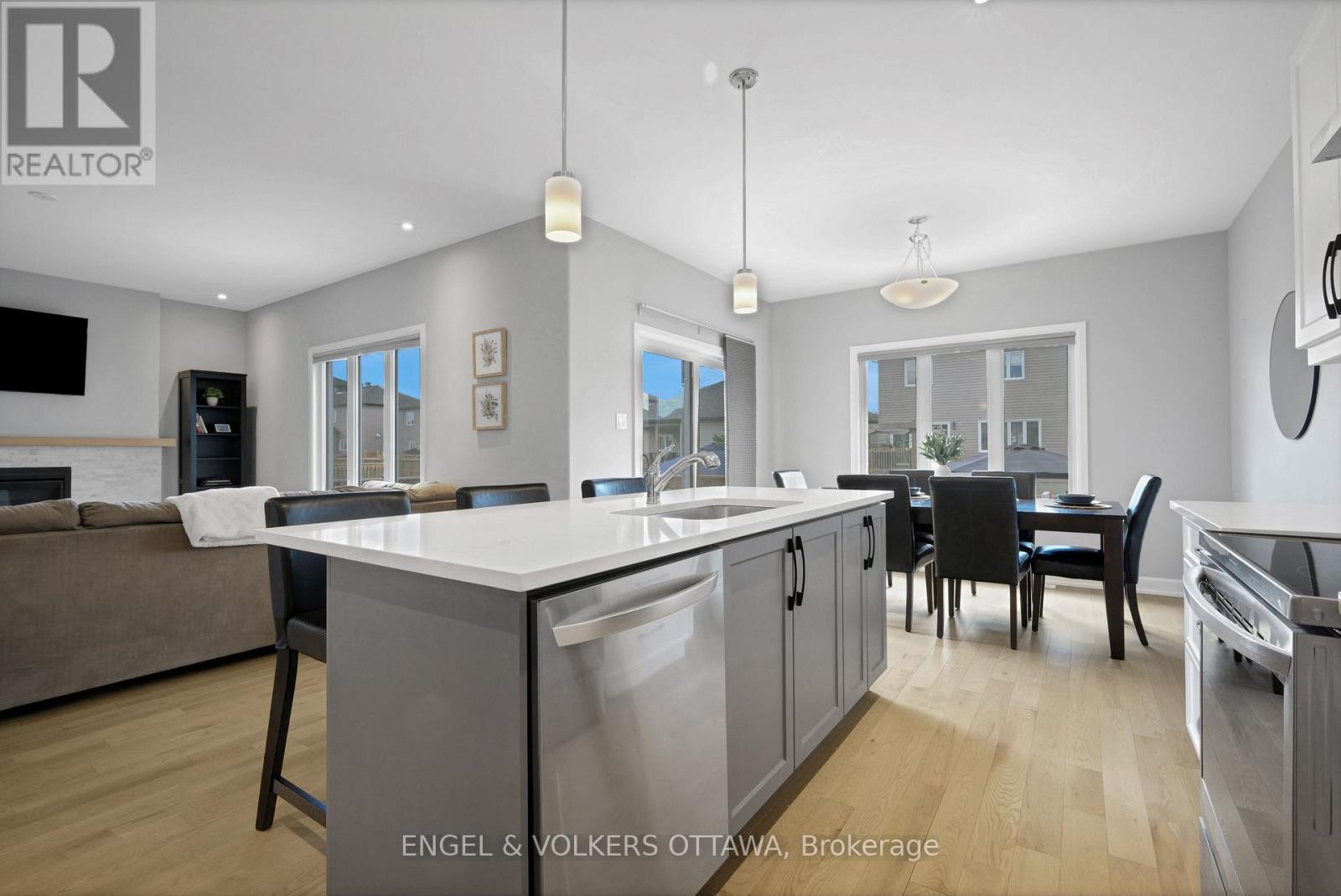 325 Moonlight Drive, Russell, Ontario  K4R 0L1 - Photo 20 - X13490254