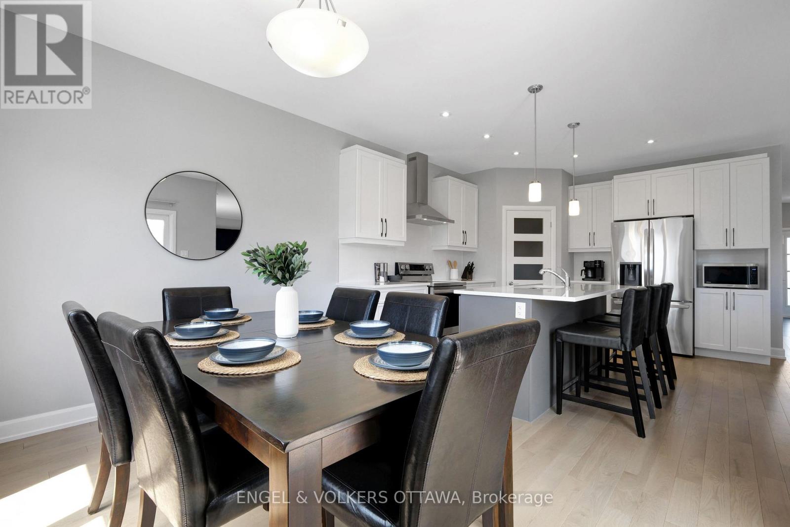 325 Moonlight Drive, Russell, Ontario  K4R 0L1 - Photo 23 - X13490254