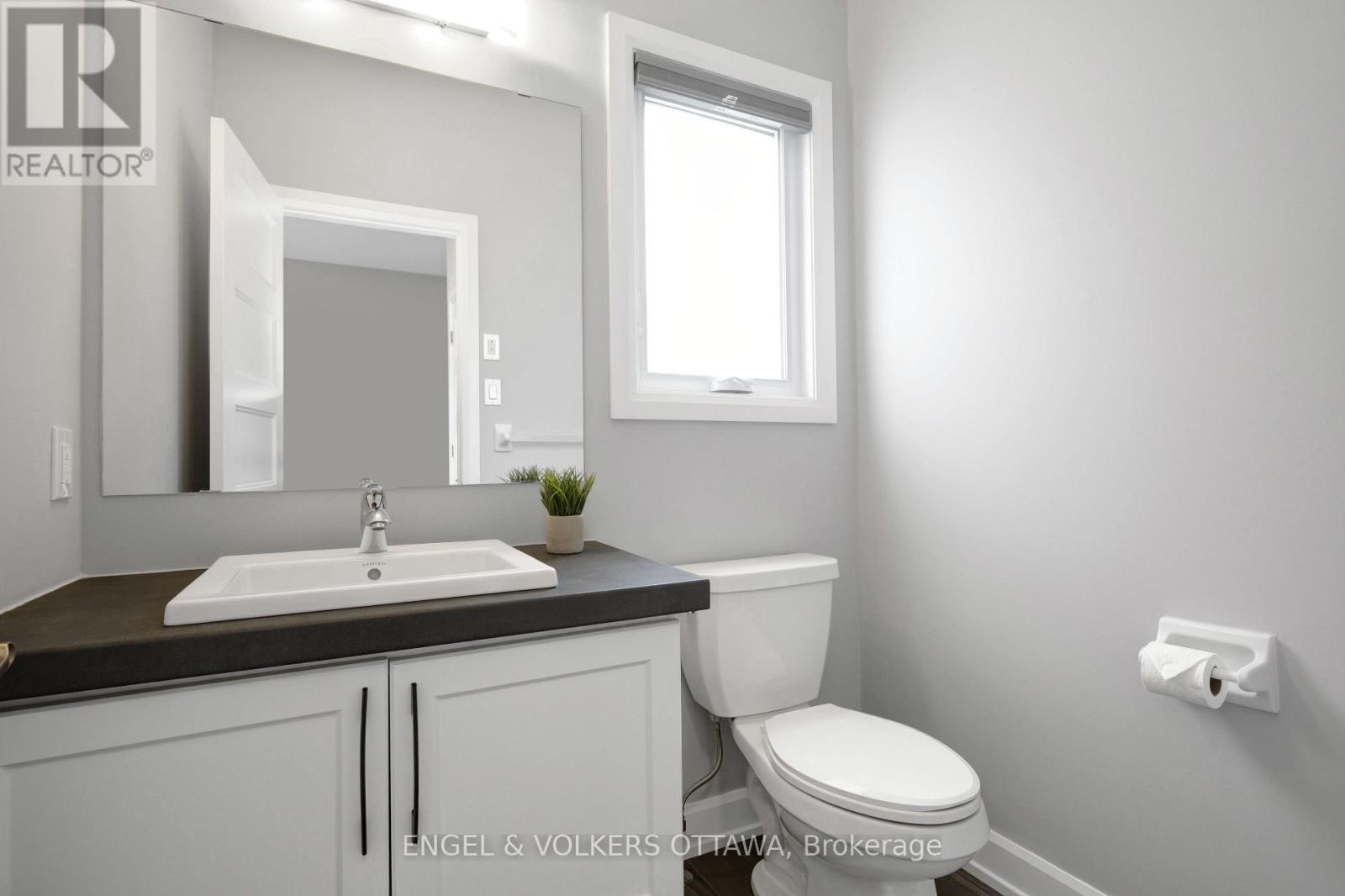 325 Moonlight Drive, Russell, Ontario  K4R 0L1 - Photo 26 - X13490254