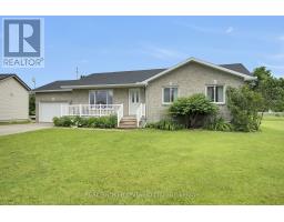 11 LORI LANE, North Dundas, Ontario