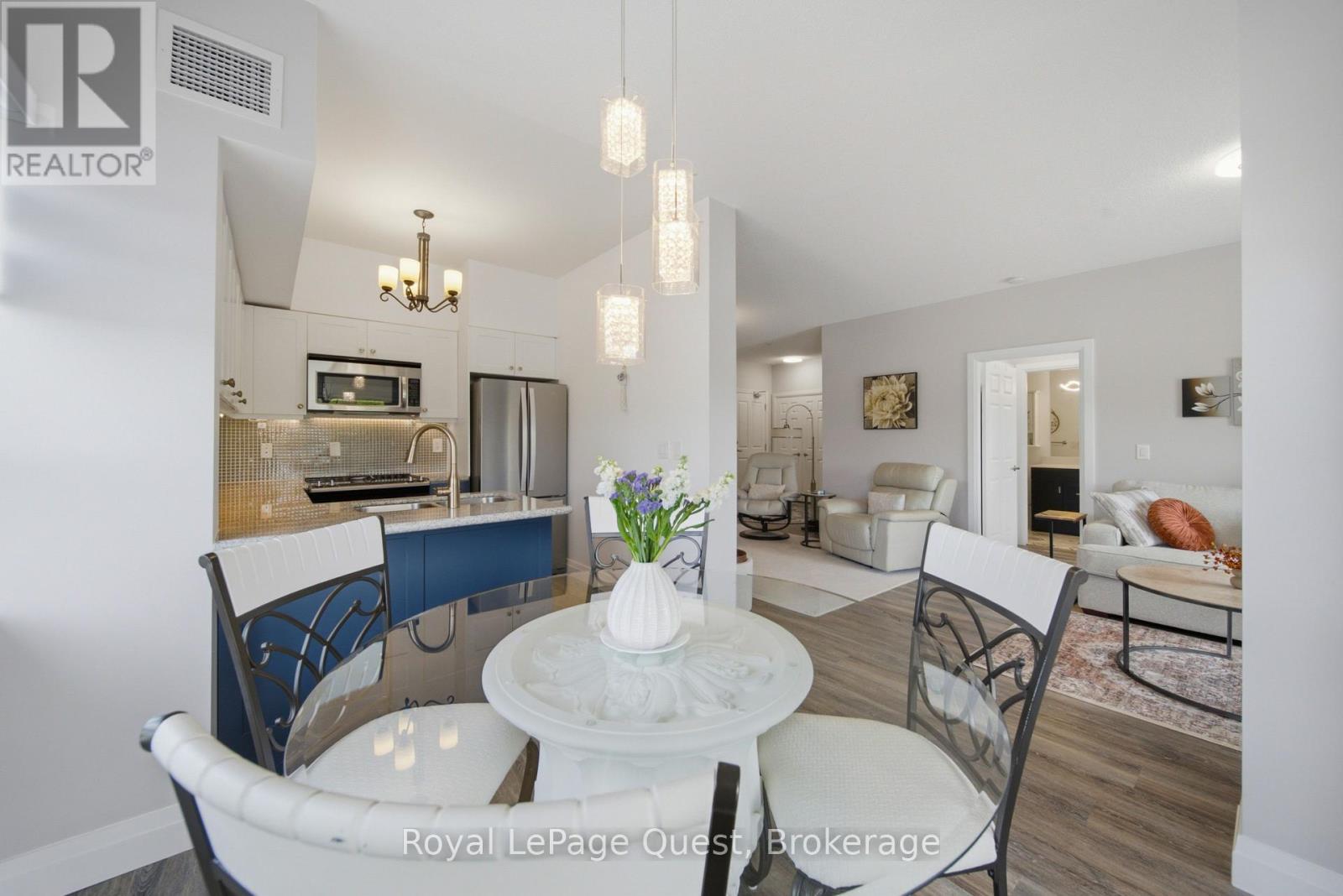 203 - 354 Atherley Road, Orillia, Ontario  L3V 6H6 - Photo 11 - S13482402