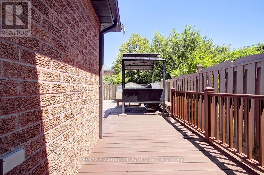 5386 Landsborough Avenue, Mississauga, Ontario  L5R 3X2 - Photo 44 - W13490378