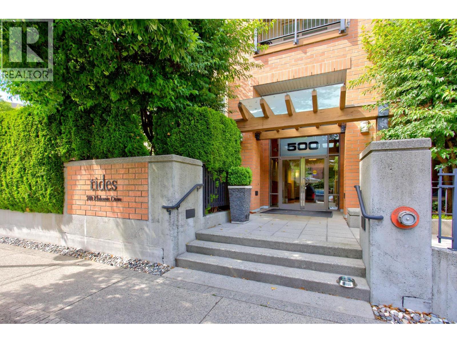 406 500 Klahanie Drive, Port Moody, British Columbia  V3H 5L1 - Photo 2 - R3139377
