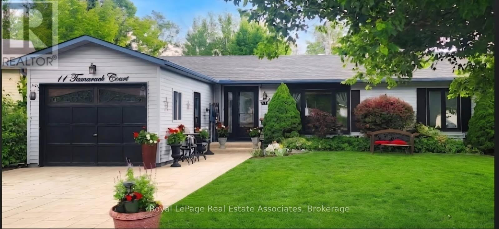 11 TAMARACK COURT, New Tecumseth, Ontario