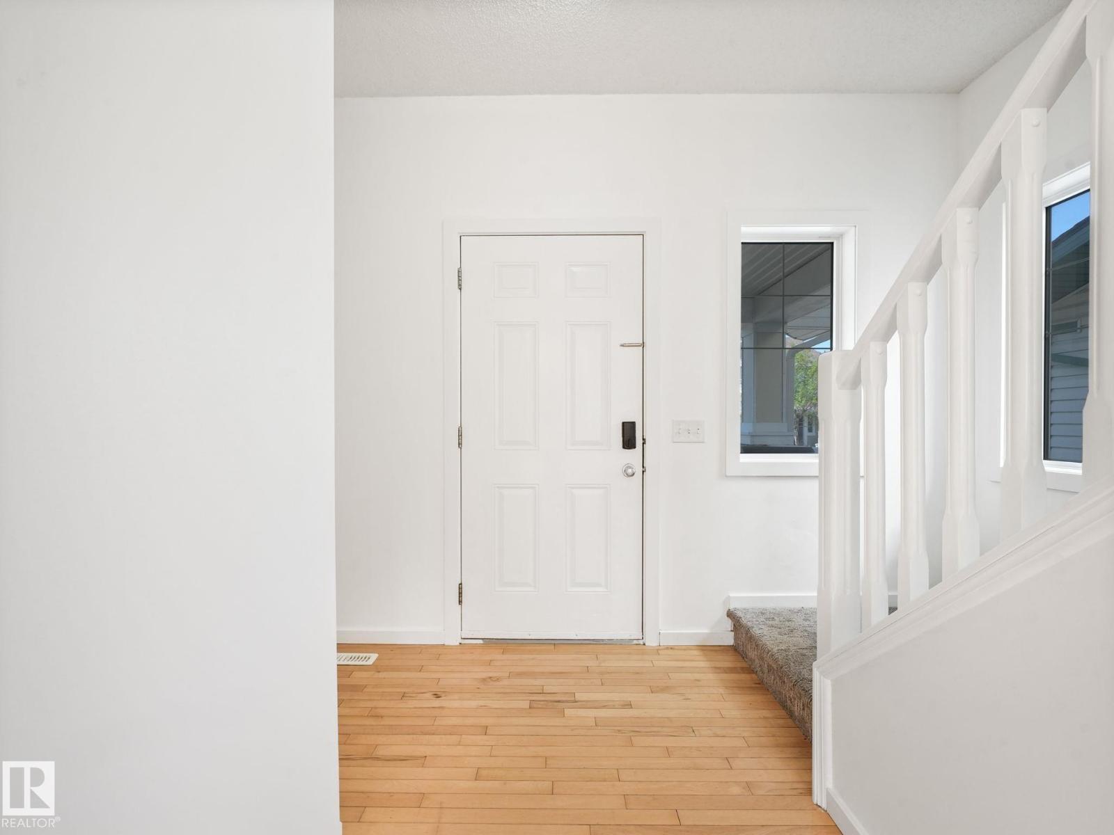 3147 Trelle Lo NW, Edmonton, Alberta  T6R 0A2 - Photo 4 - E4495660