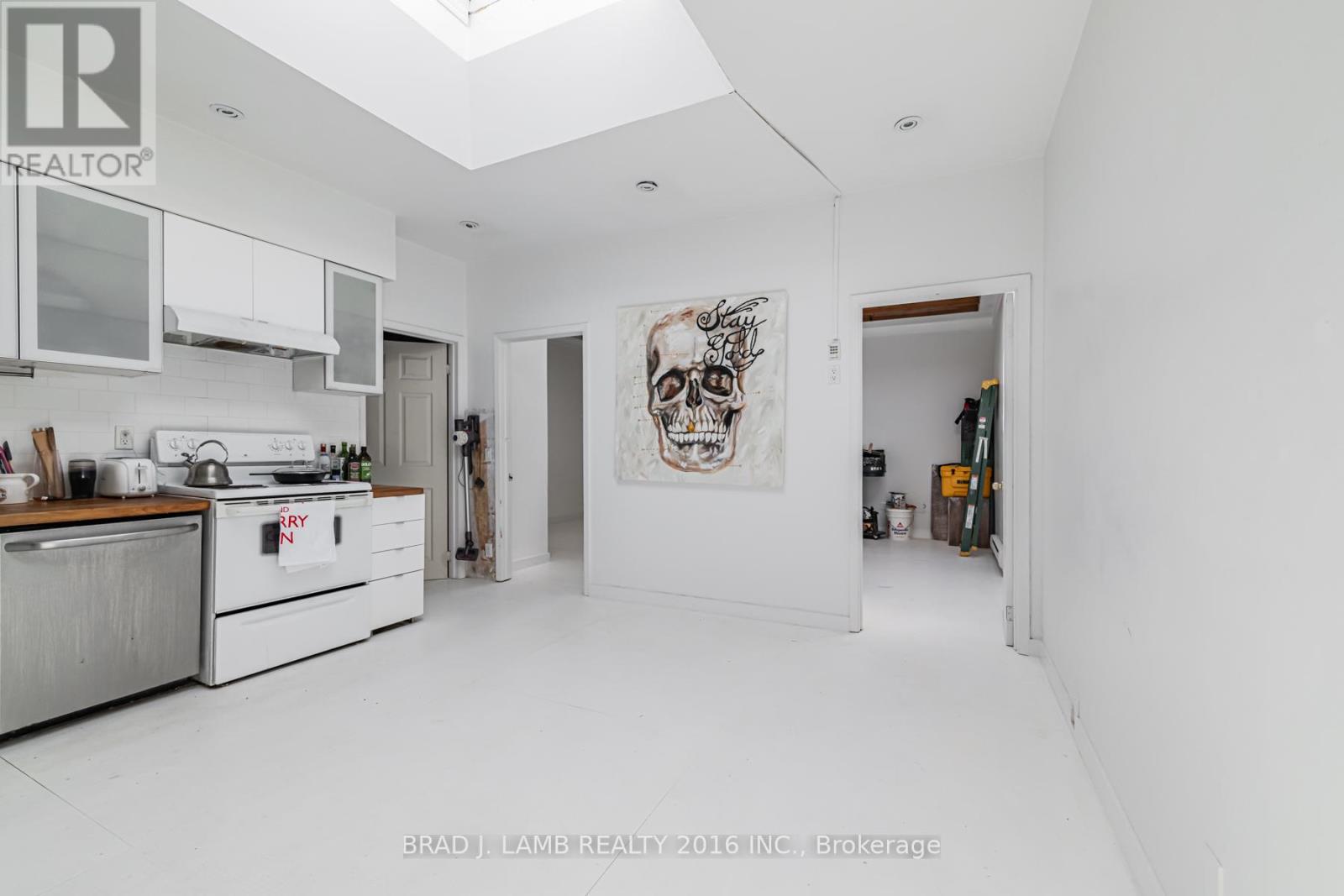 1 - 1457 Dundas Street W, Toronto, Ontario  M6J 1Y7 - Photo 13 - C13490180