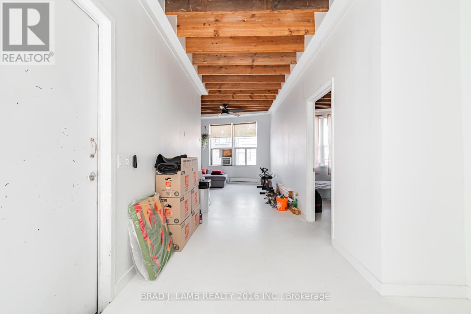 1 - 1457 Dundas Street W, Toronto, Ontario  M6J 1Y7 - Photo 4 - C13490180