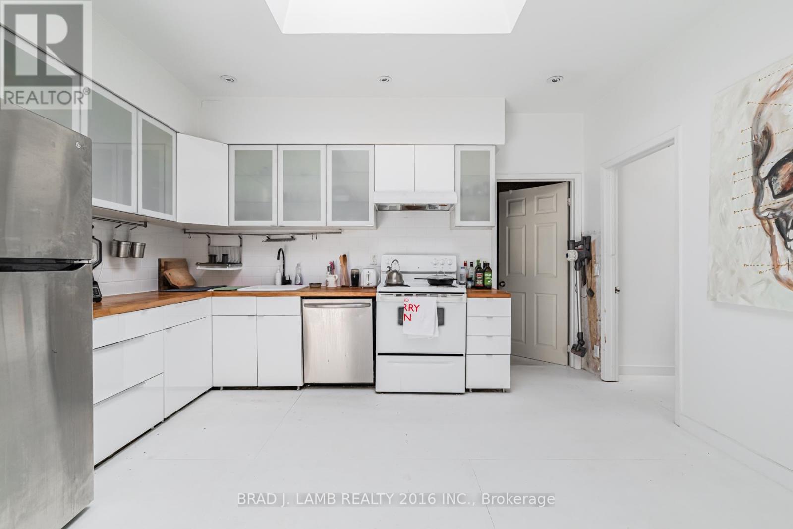 1 - 1457 Dundas Street W, Toronto, Ontario  M6J 1Y7 - Photo 9 - C13490180