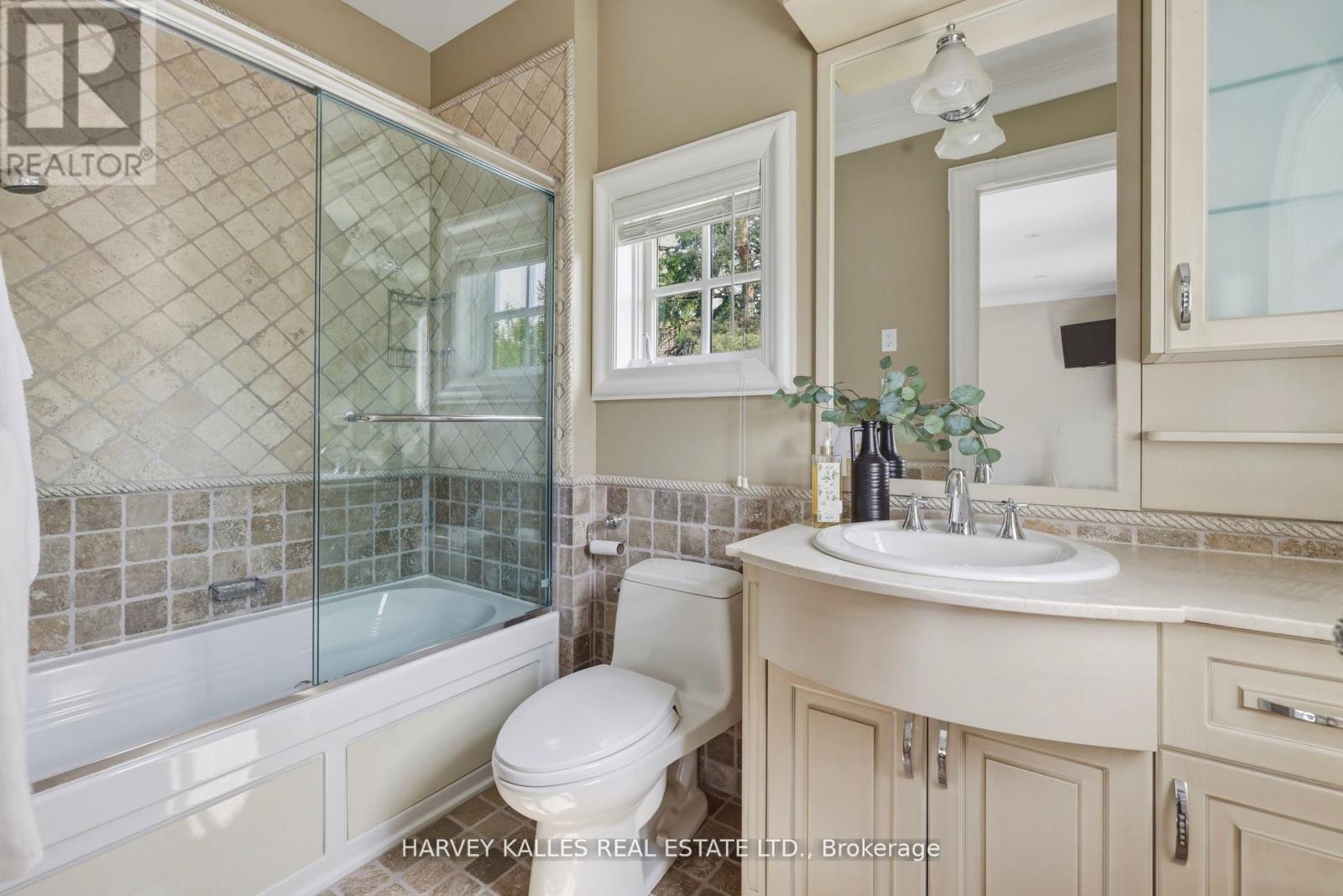 11 Doon Road, Toronto, Ontario  M2L 1M1 - Photo 36 - C13490188