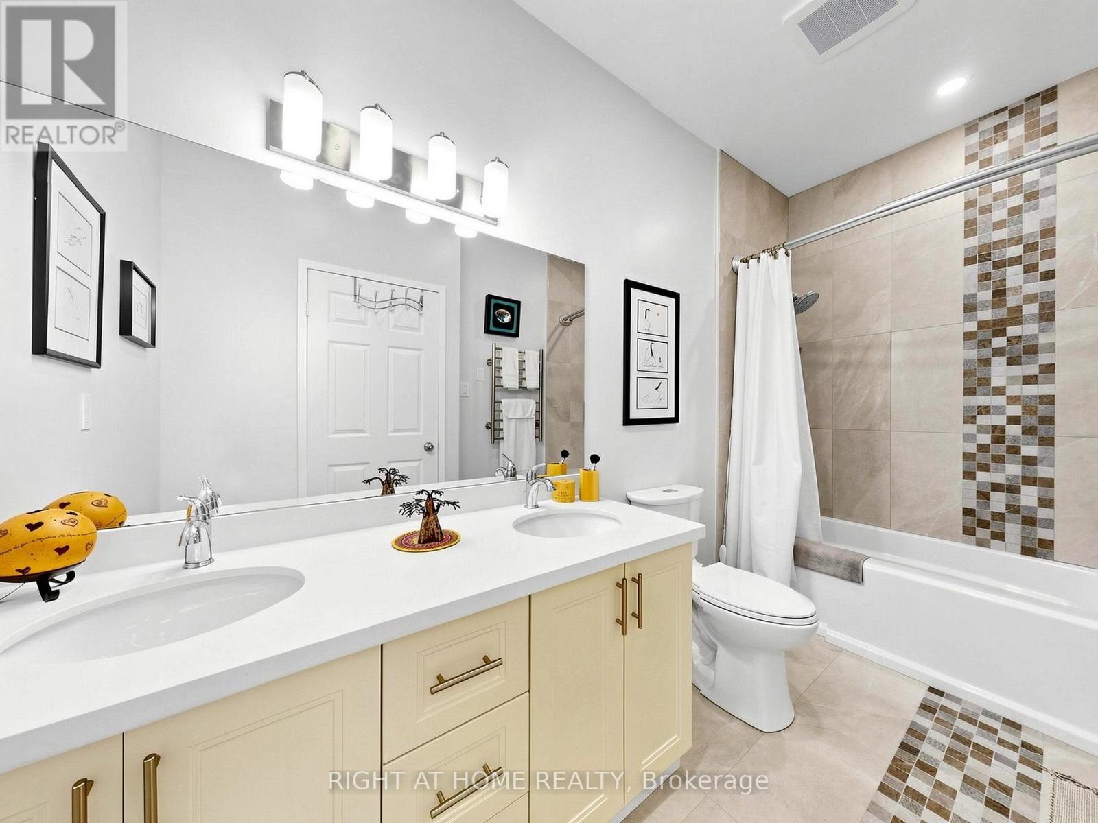 Ph6 - 4725 Sheppard Avenue E, Toronto, Ontario  M1S 5B2 - Photo 25 - E13490300