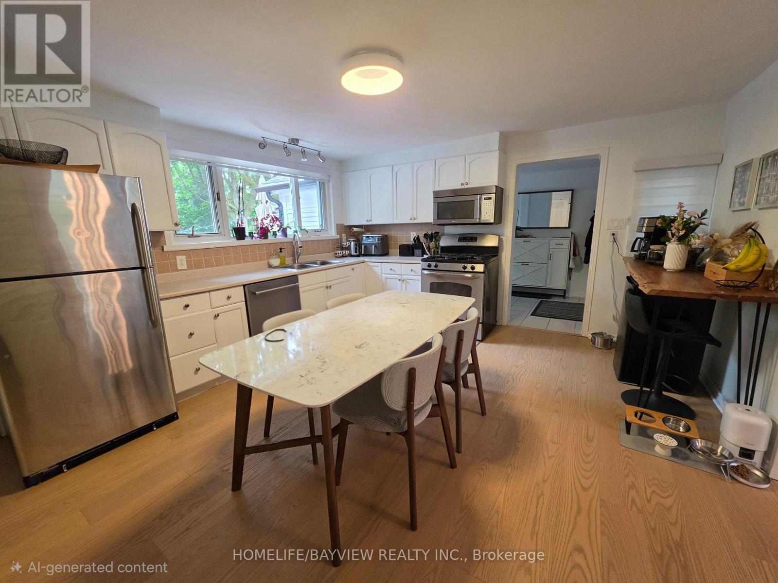 81 Denne Boulevard, Newmarket, Ontario  L3Y 4H5 - Photo 7 - N13490290