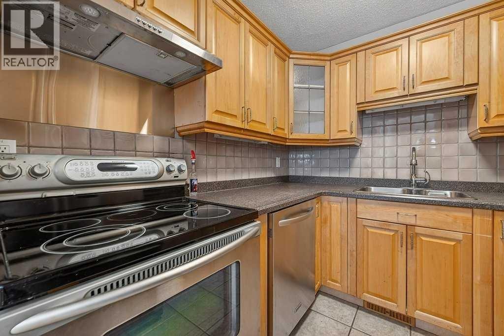 3304 Temple Way Ne, Calgary, Alberta  T1Y 3V6 - Photo 11 - A2318025