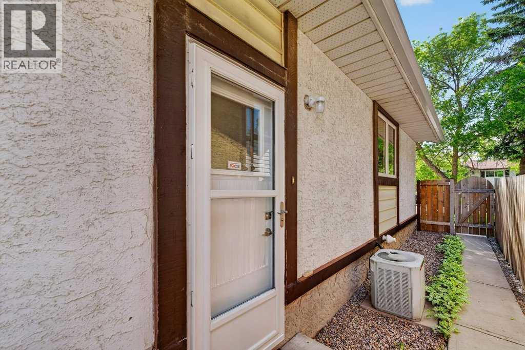 3304 Temple Way Ne, Calgary, Alberta  T1Y 3V6 - Photo 25 - A2318025