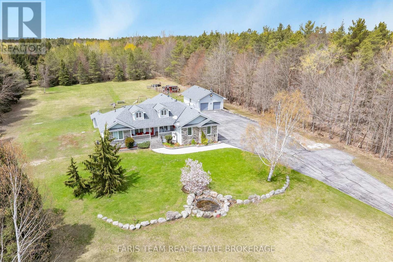 34 Concession Road 8 E, Tiny, Ontario  L0L 2J0 - Photo 2 - S13490314