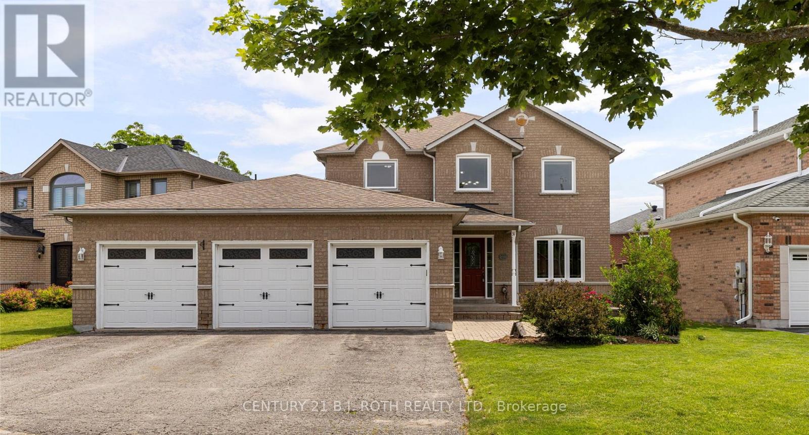 31 EMMS DRIVE, Barrie, Ontario