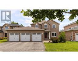 31 EMMS DRIVE, Barrie, Ontario