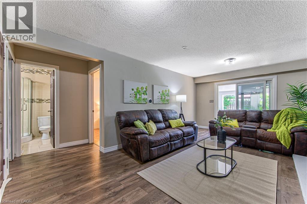 2560 Palisander Avenue, Mississauga, Ontario  L5B 2L2 - Photo 21 - 40836140