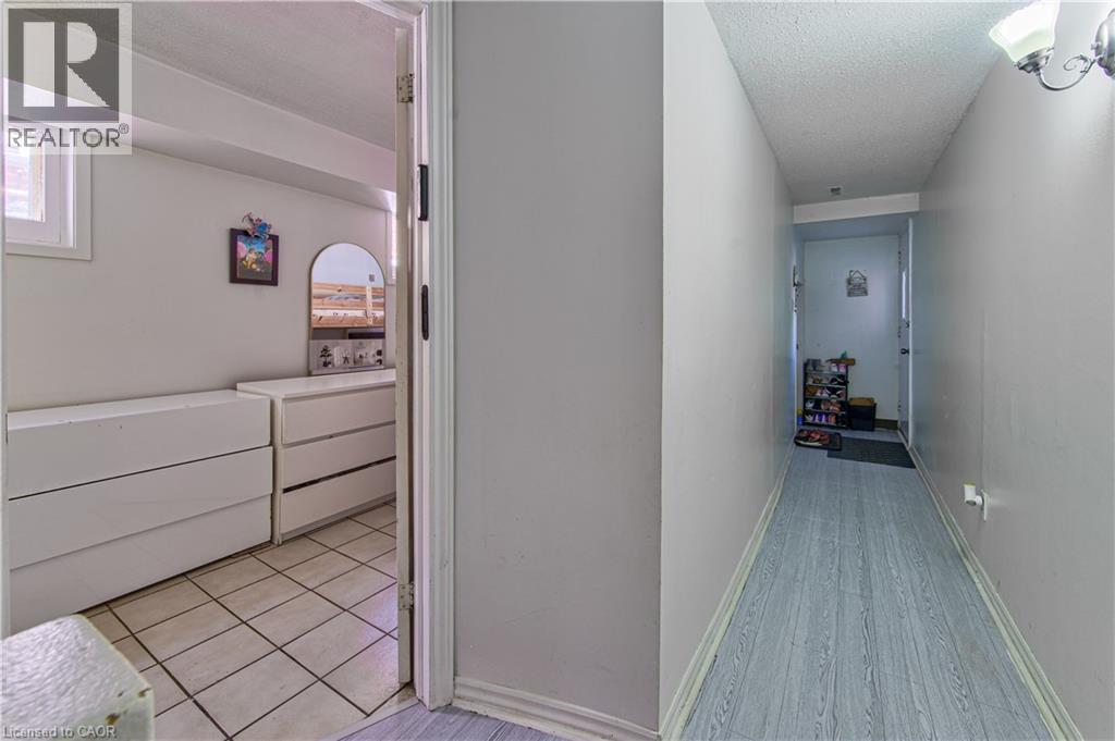 2560 Palisander Avenue, Mississauga, Ontario  L5B 2L2 - Photo 26 - 40836140