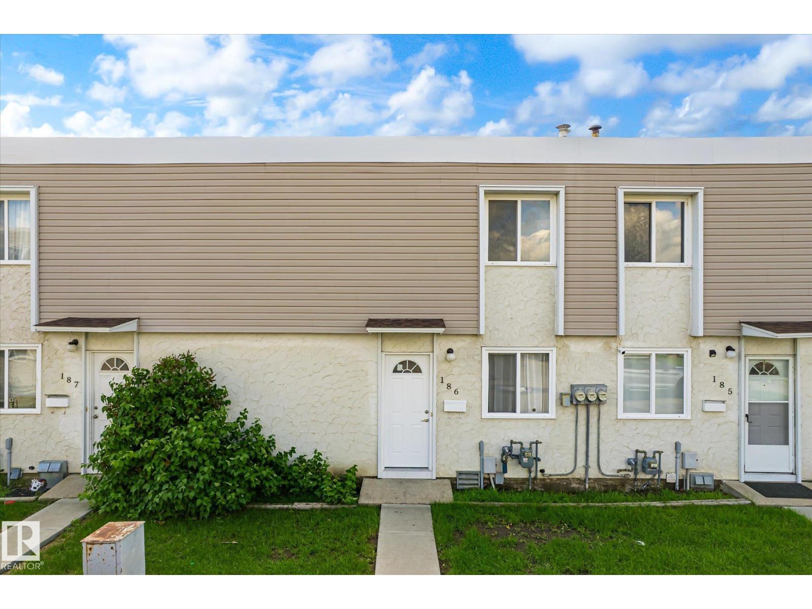 186 CORNELL CT NW, Edmonton, Alberta