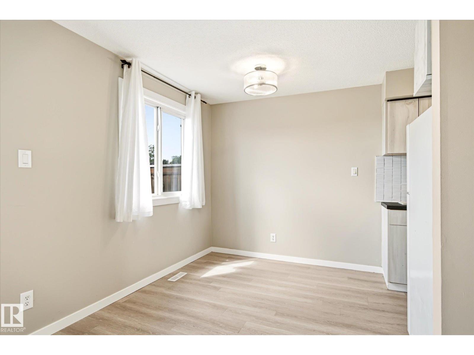 186 Cornell Ct NW, Edmonton, Alberta  T5C 3C3 - Photo 17 - E4495672