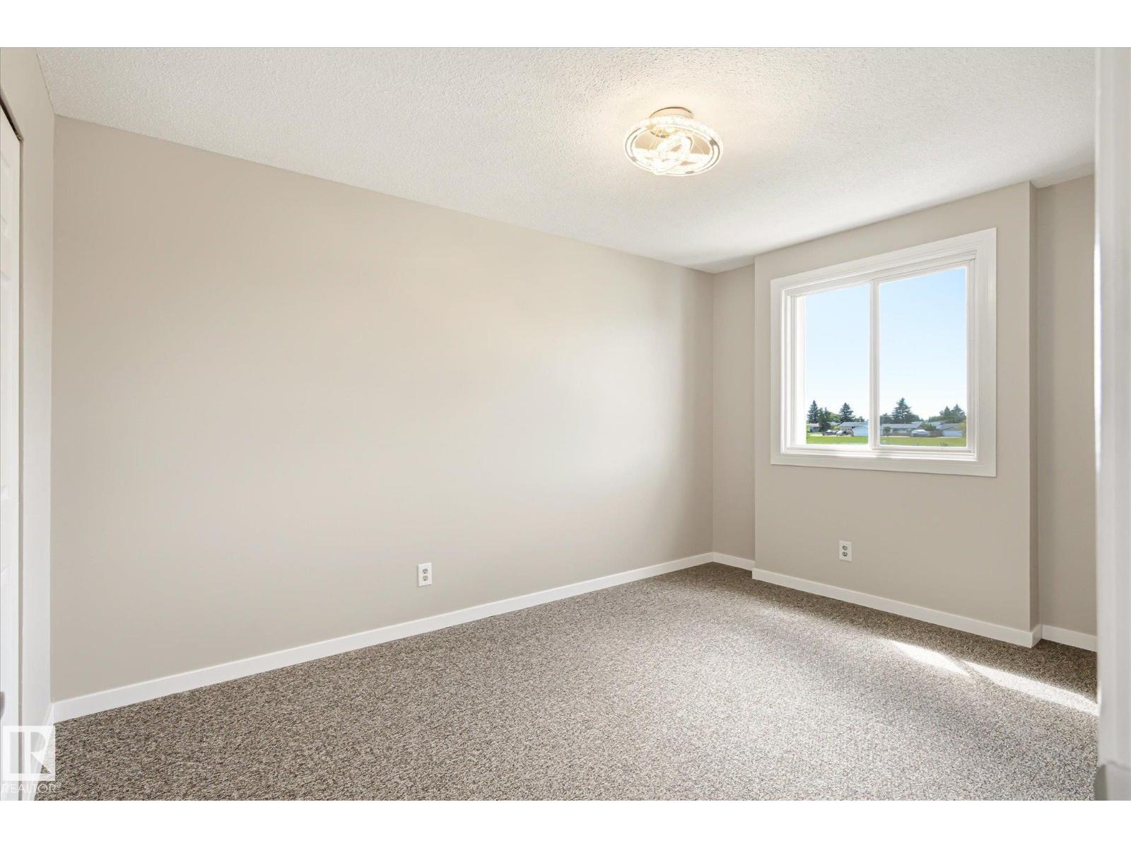186 Cornell Ct NW, Edmonton, Alberta  T5C 3C3 - Photo 28 - E4495672