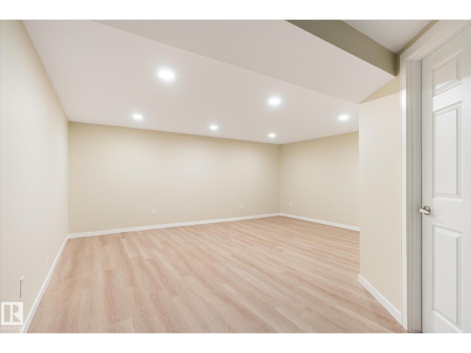 186 Cornell Ct NW, Edmonton, Alberta  T5C 3C3 - Photo 37 - E4495672