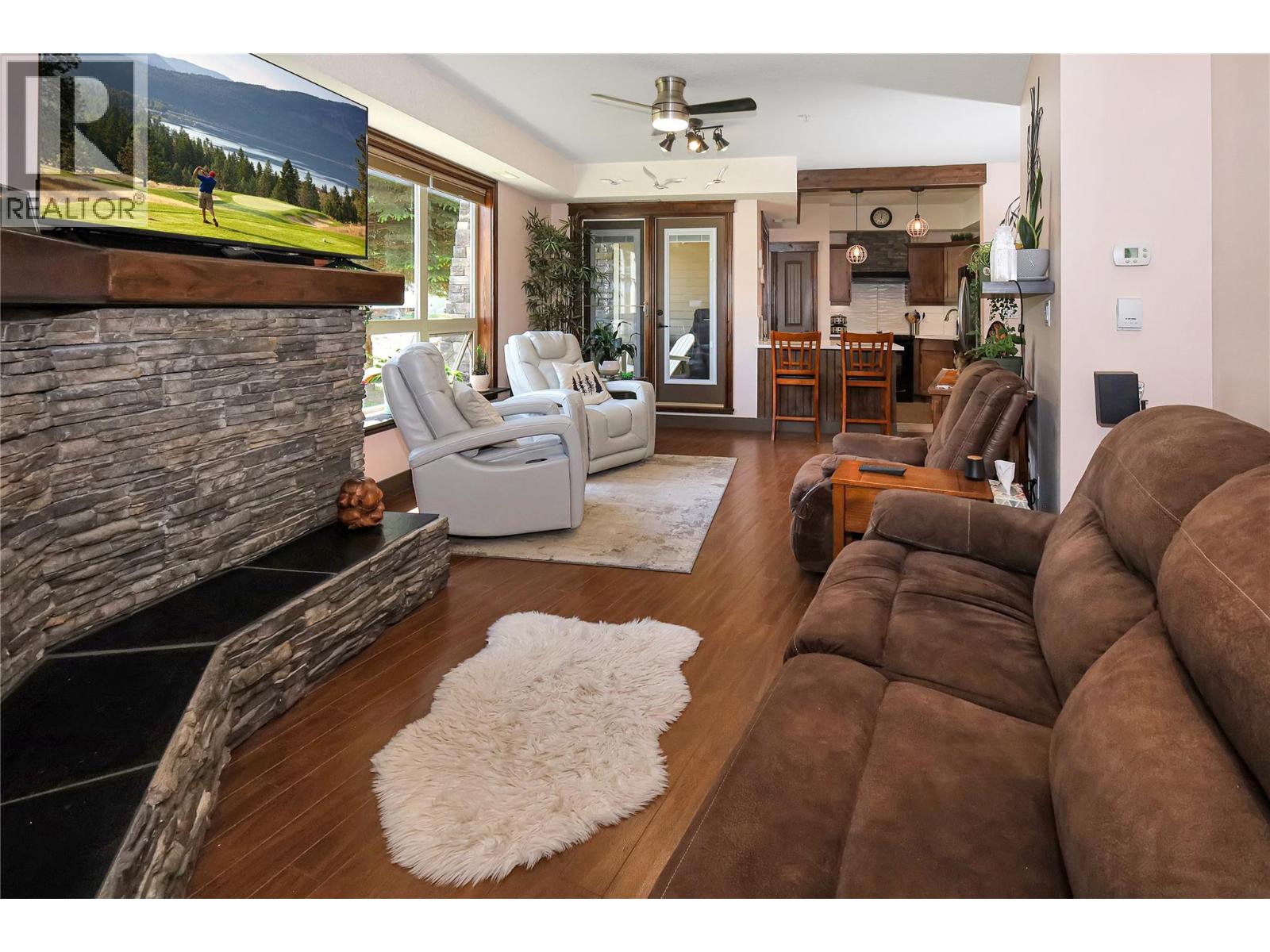 7495 Columbia Avenue Unit# 1106, Radium Hot Springs, British Columbia  V0A 1M0 - Photo 14 - 10392392