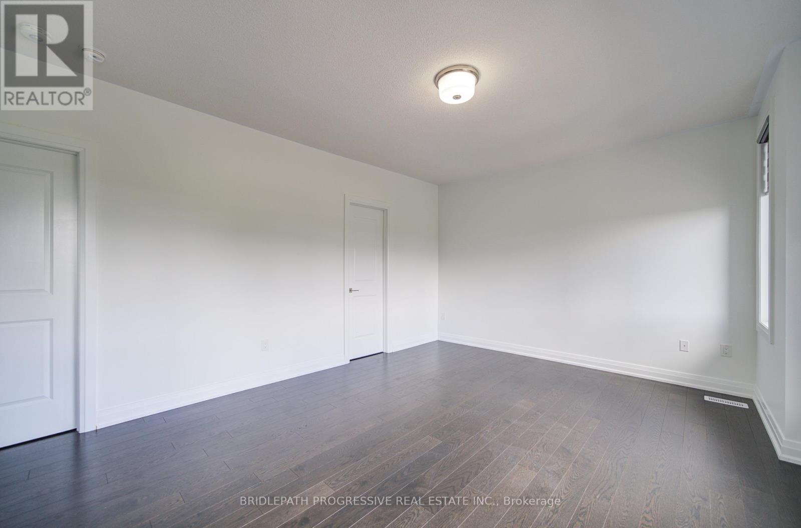 4042 Phoenix Way, Oakville, Ontario  L6H 3R1 - Photo 33 - W13490146