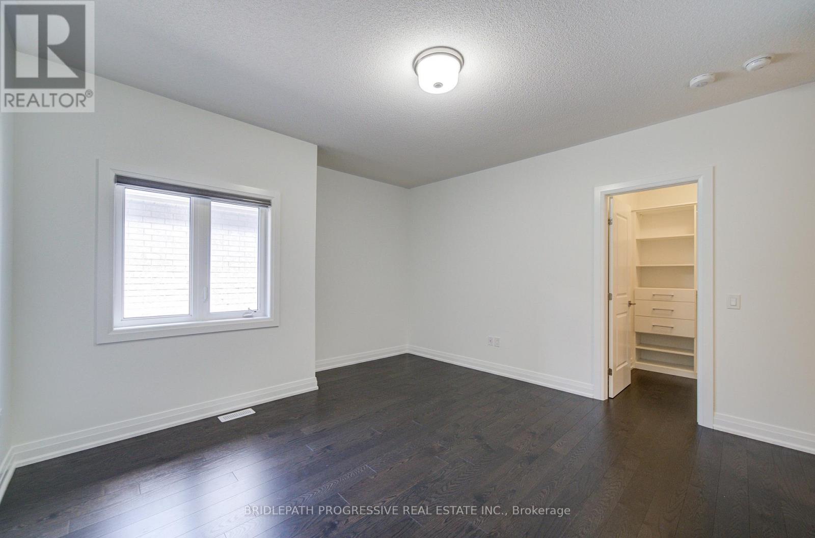 4042 Phoenix Way, Oakville, Ontario  L6H 3R1 - Photo 37 - W13490146