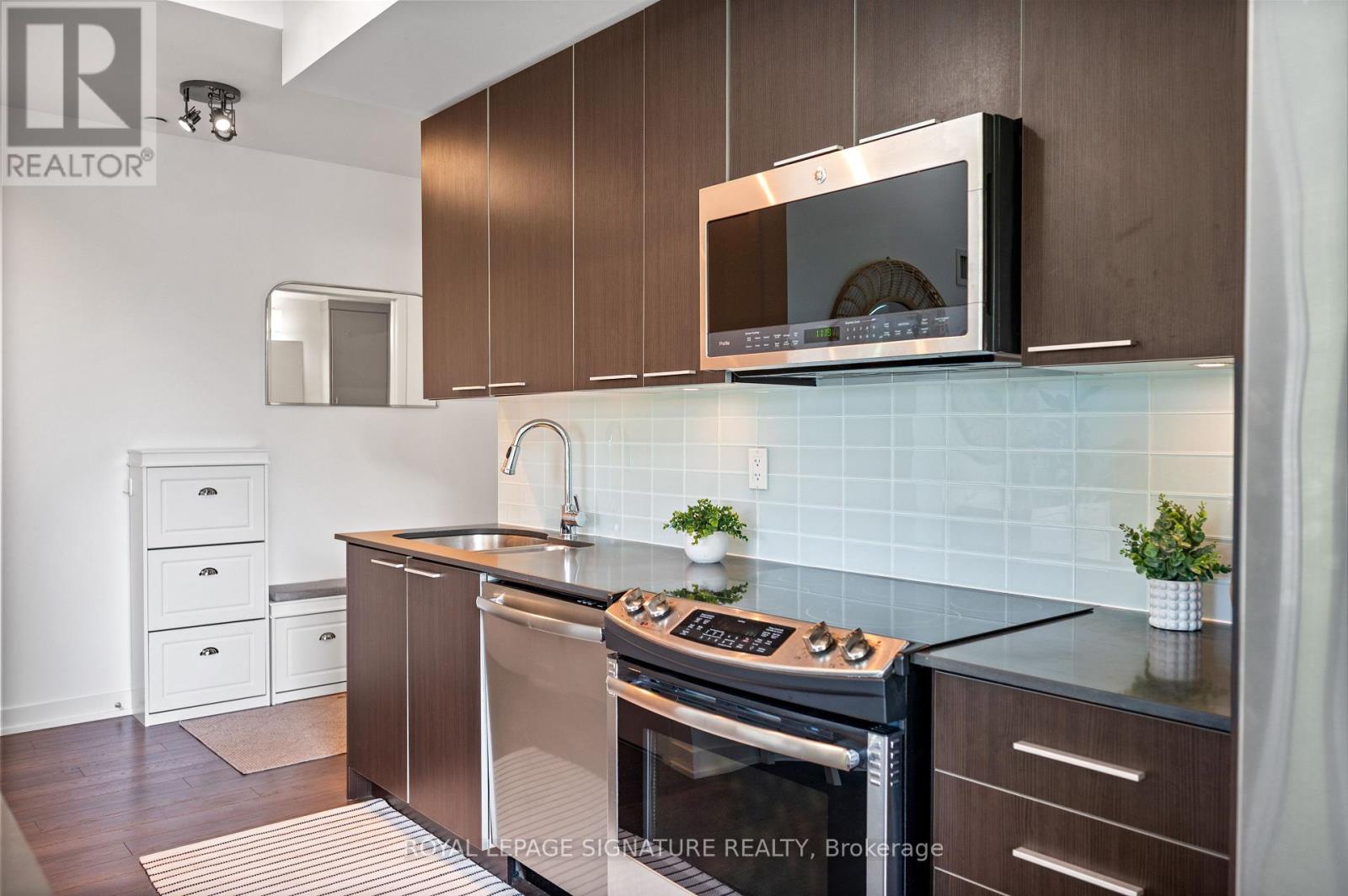 306 - 10 Park Lawn Road, Toronto, Ontario  M8V 0H9 - Photo 17 - W13490192