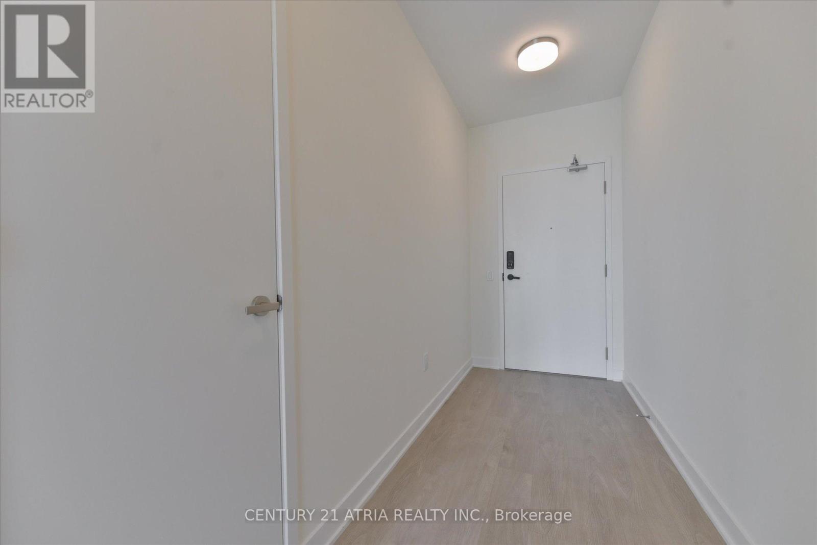 1609 - 3900 Confederation Parkway, Mississauga, Ontario  L5B 0M3 - Photo 10 - W13490234