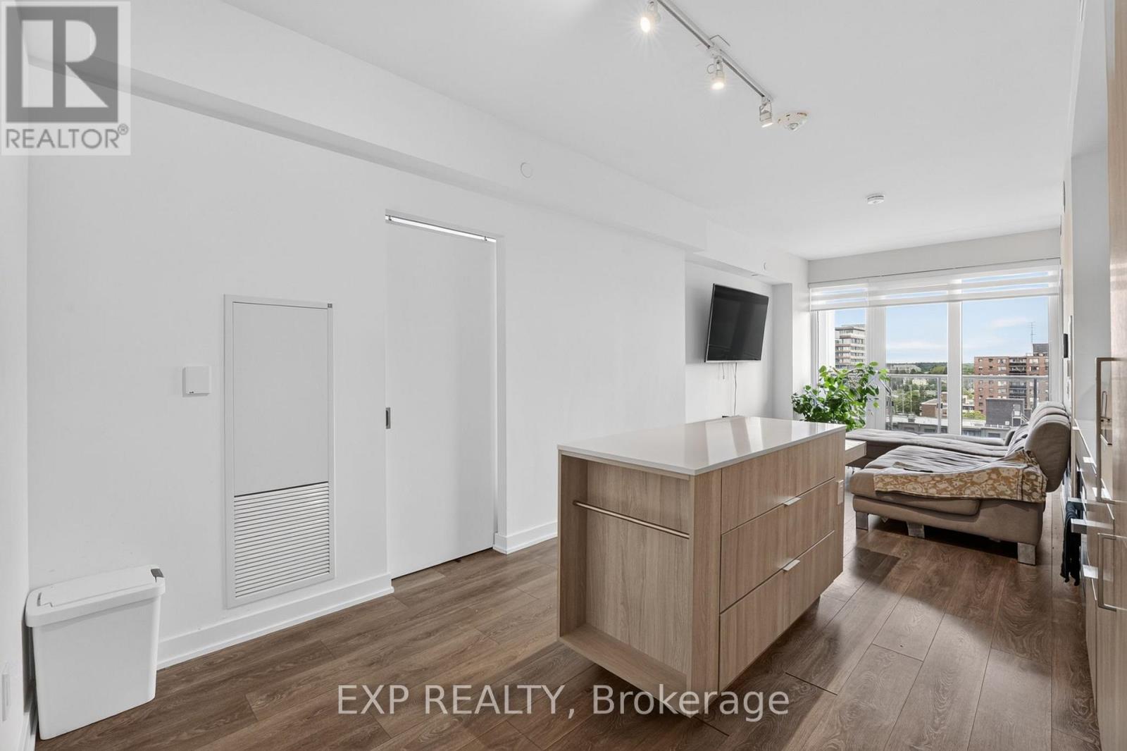 28 Ann Street, Mississauga, Ontario  L5G 3G1 - Photo 17 - W13490272