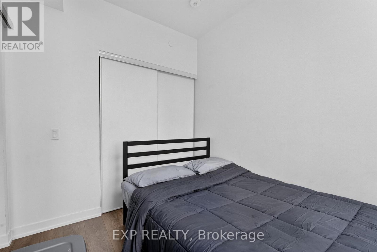 28 Ann Street, Mississauga, Ontario  L5G 3G1 - Photo 25 - W13490272