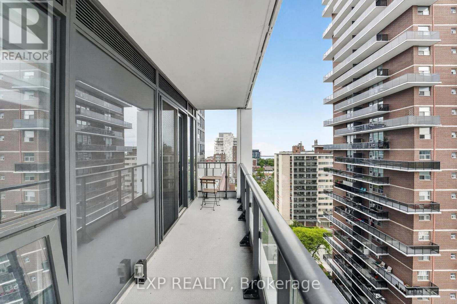 28 Ann Street, Mississauga, Ontario  L5G 3G1 - Photo 34 - W13490272