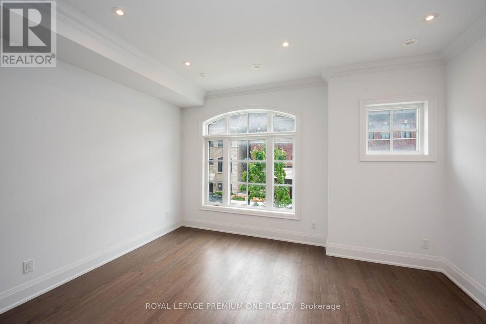 74 - 15 Lunar Crescent, Mississauga, Ontario  L5M 2R6 - Photo 9 - W13490308