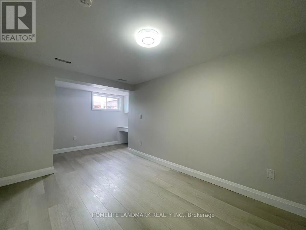 Unit 3 - 17 Rosemeade Avenue, Toronto, Ontario  M8Y 3A2 - Photo 12 - W13490316