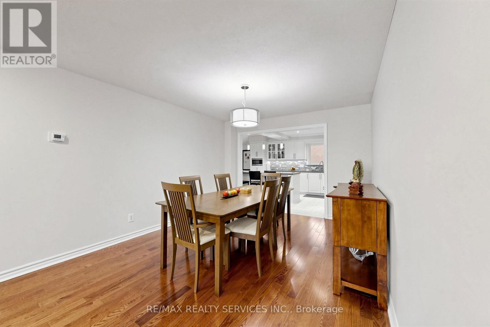 30 Mcgillivary Crescent, Brampton, Ontario  L6S 3P7 - Photo 11 - W13490350
