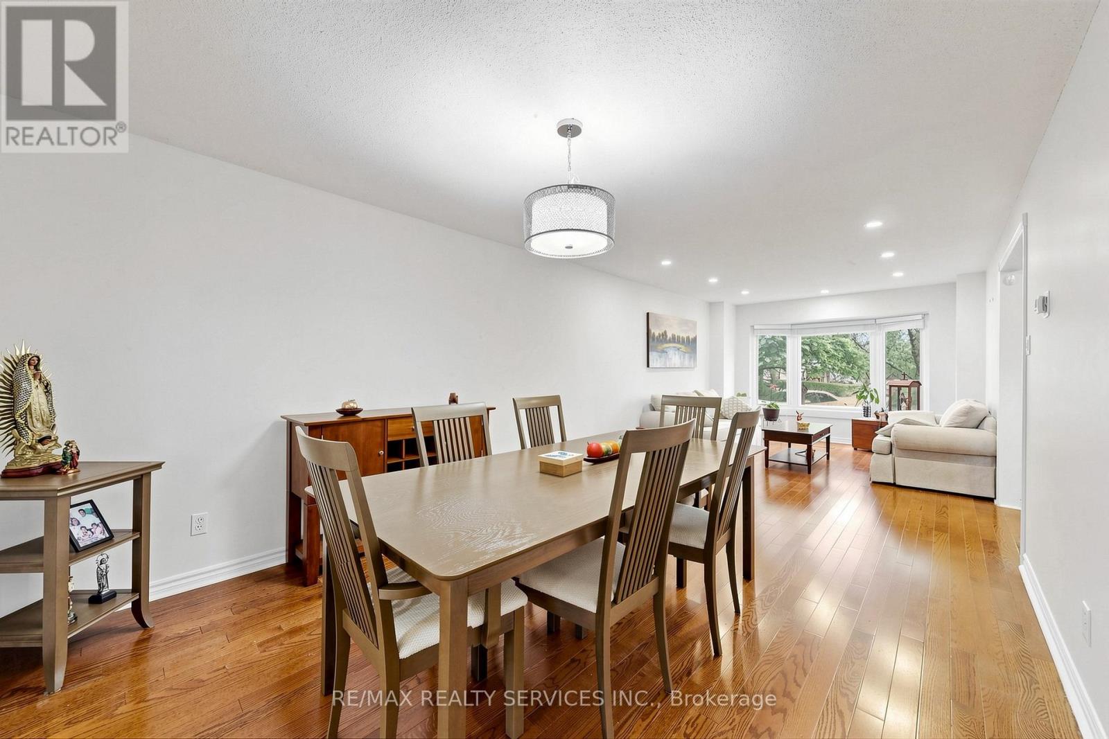 30 Mcgillivary Crescent, Brampton, Ontario  L6S 3P7 - Photo 12 - W13490350