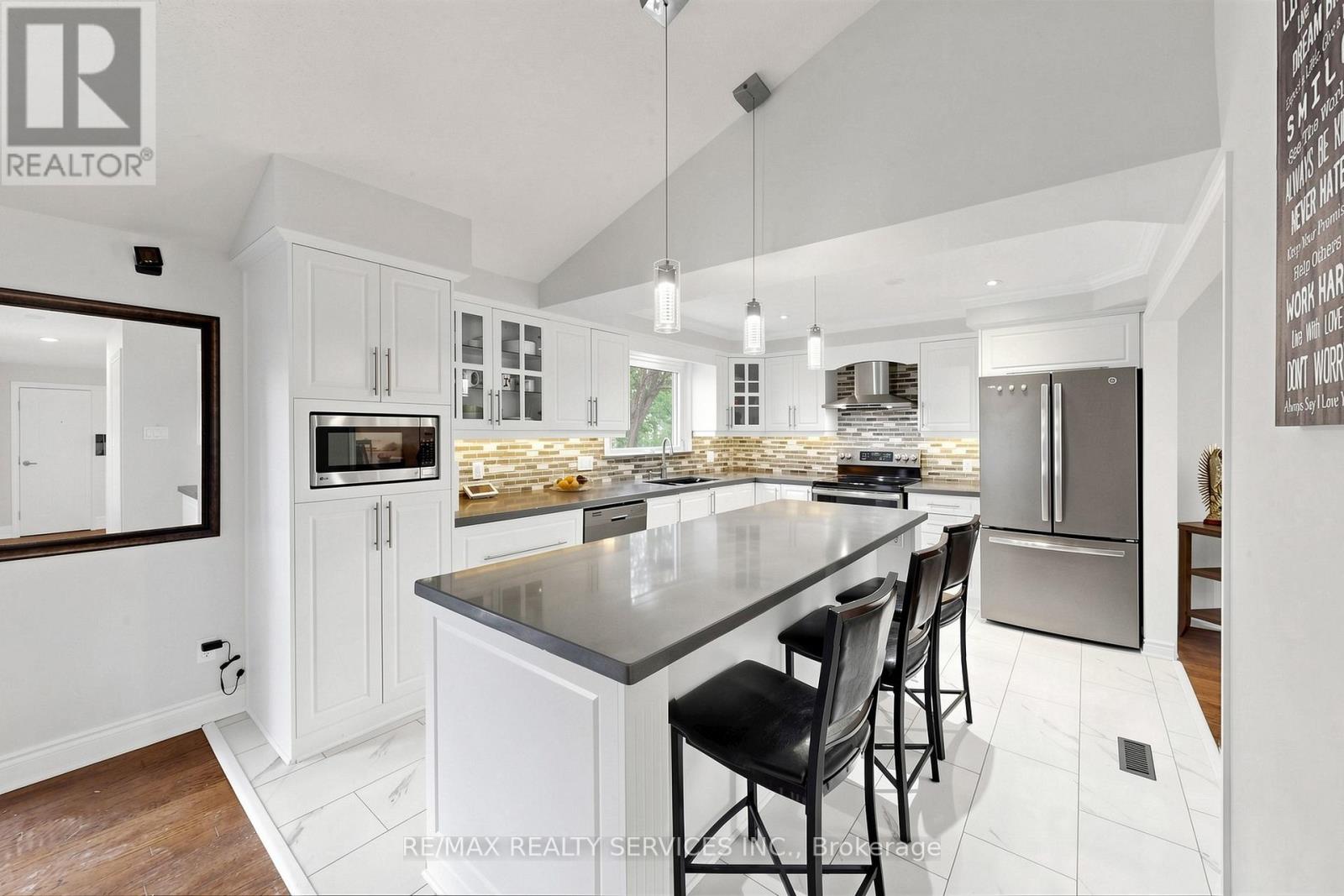 30 Mcgillivary Crescent, Brampton, Ontario  L6S 3P7 - Photo 20 - W13490350