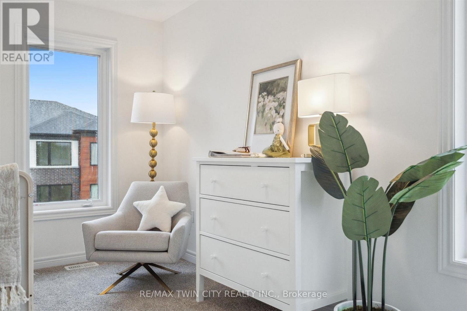 2 Sora Lane, Guelph, Ontario  N1E 0T4 - Photo 30 - X13490154