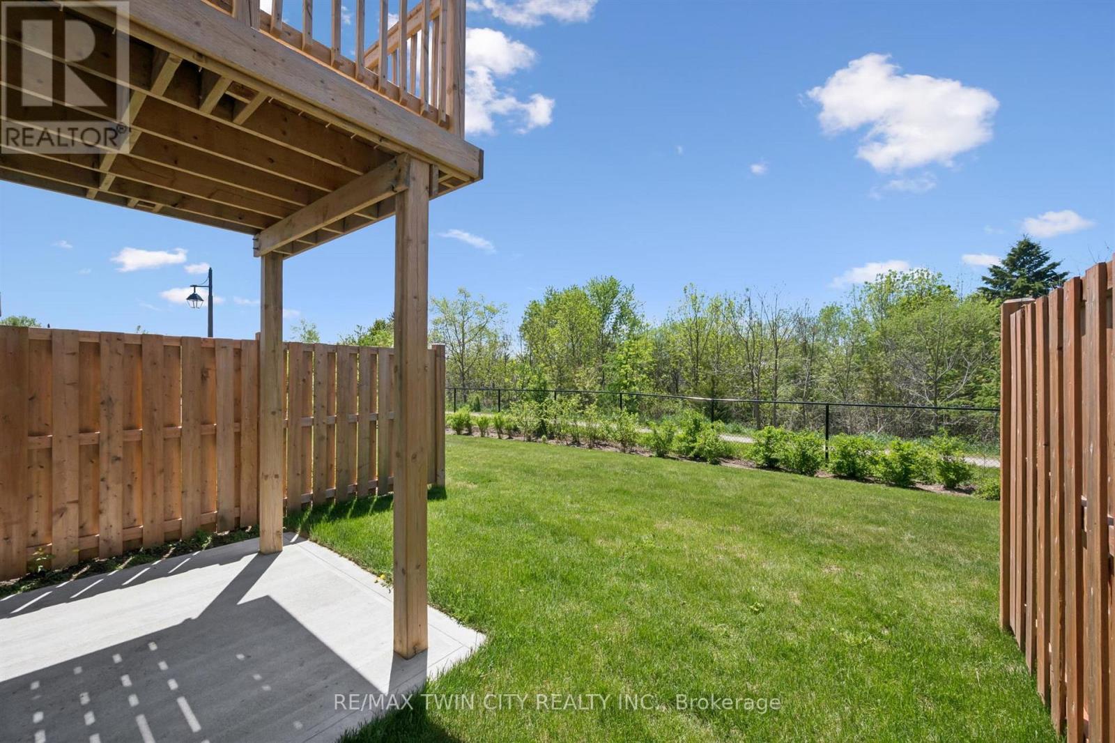 2 Sora Lane, Guelph, Ontario  N1E 0T4 - Photo 40 - X13490154