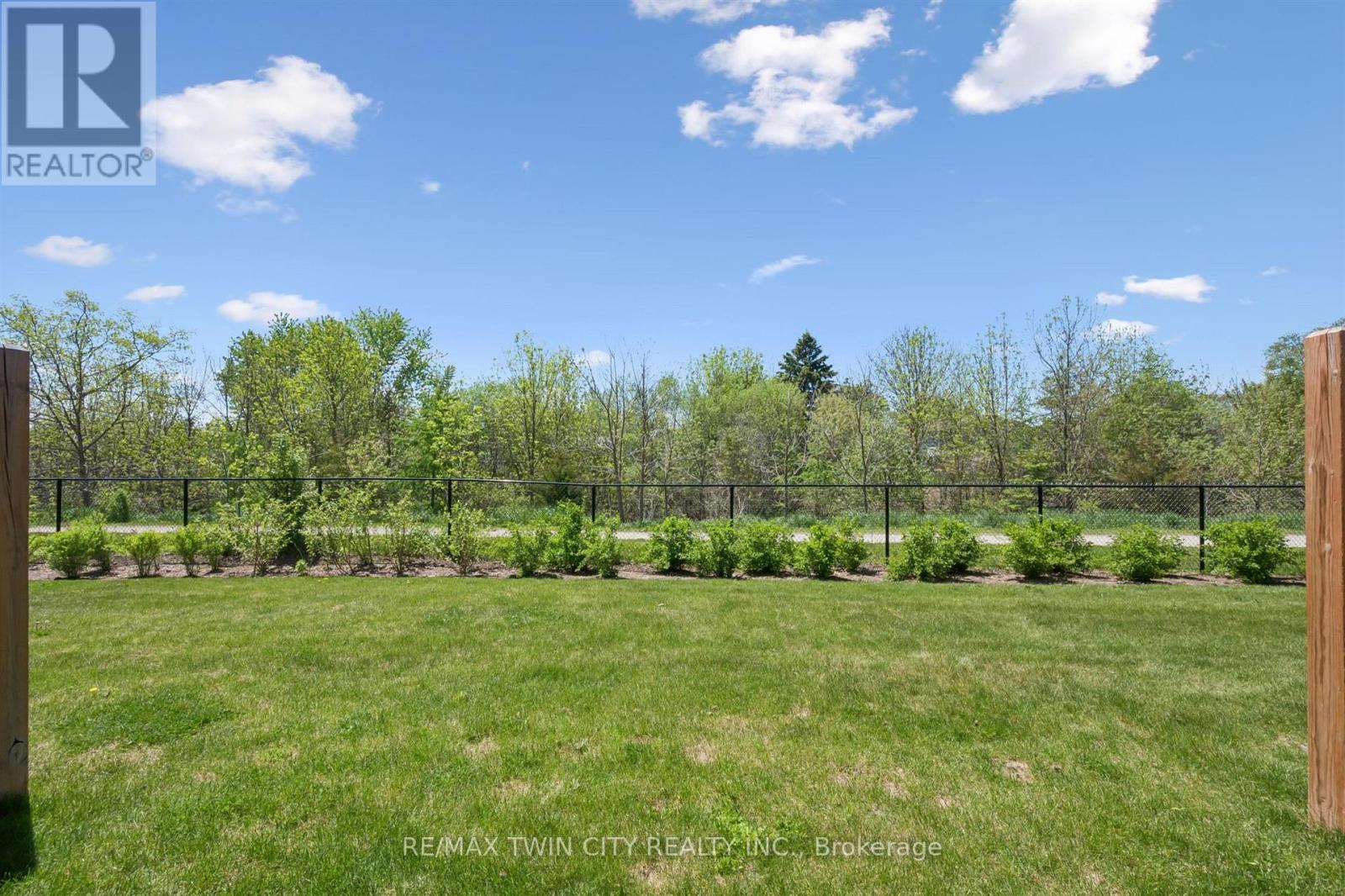 2 Sora Lane, Guelph, Ontario  N1E 0T4 - Photo 41 - X13490154