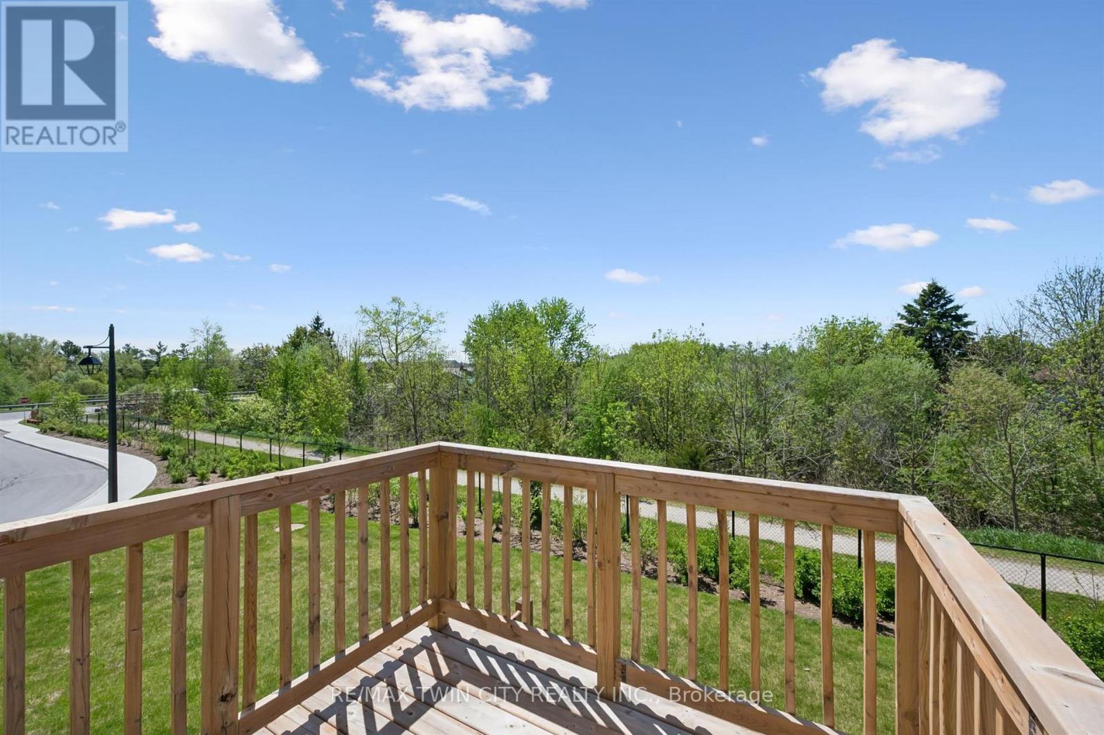 2 Sora Lane, Guelph, Ontario  N1E 0T4 - Photo 44 - X13490154