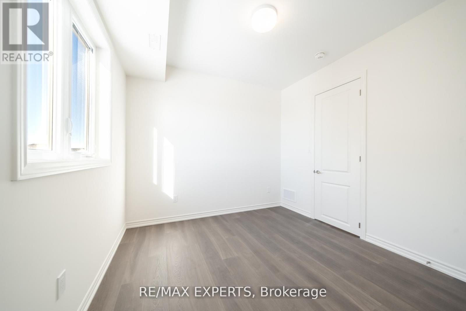 2nd Flr - 54 Debois Street, Kawartha Lakes, Ontario  K9V 0S5 - Photo 21 - X13490344