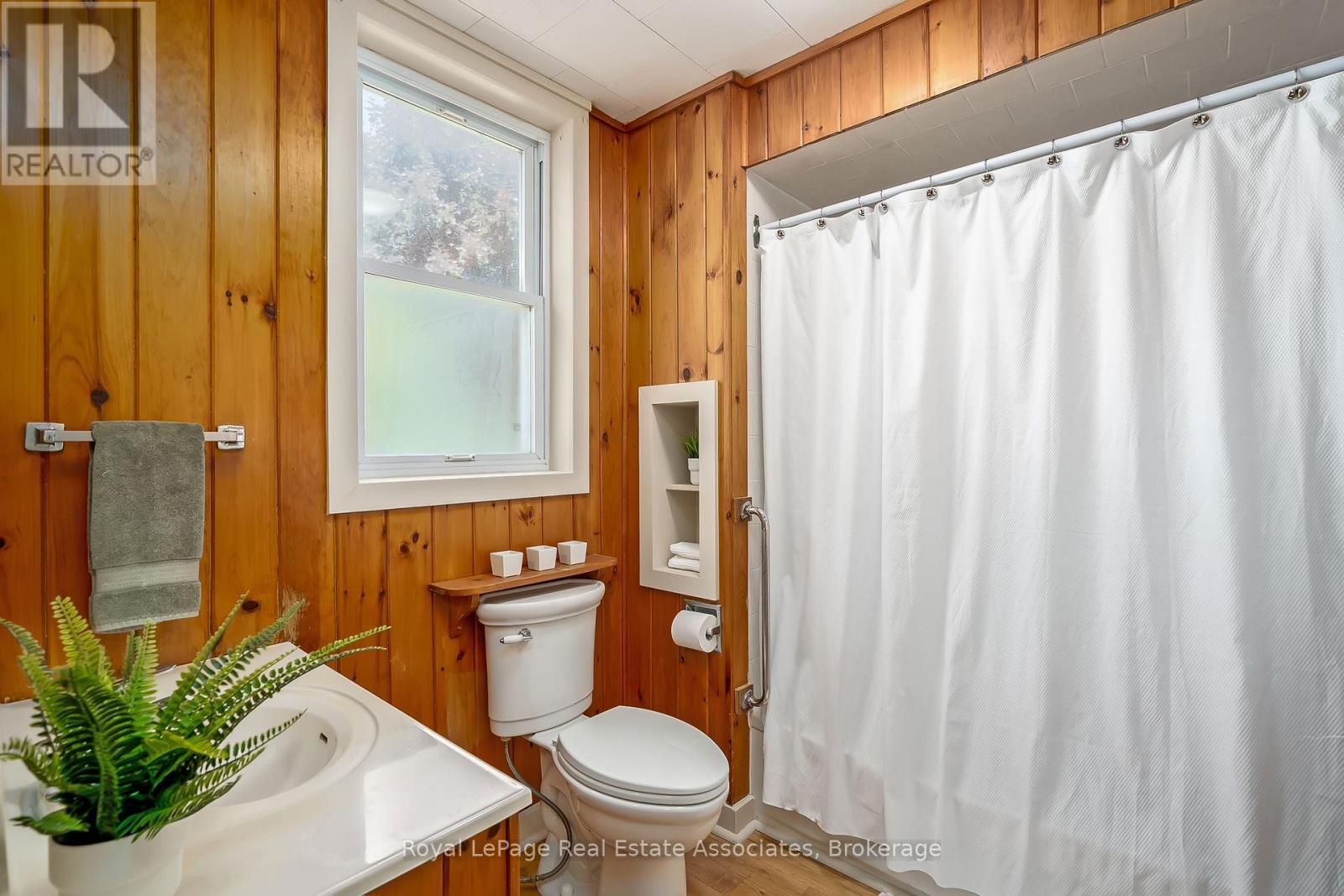 428 Line 2 Road, Niagara-On-The-Lake, Ontario  L0S 1J0 - Photo 24 - X13490434