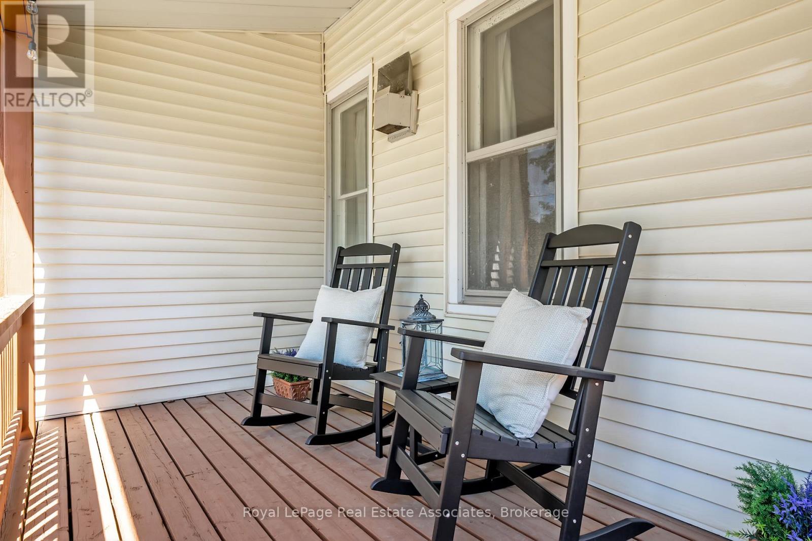 428 Line 2 Road, Niagara-On-The-Lake, Ontario  L0S 1J0 - Photo 5 - X13490434