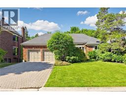 17 FLANDERS Drive, Waterdown, Ontario