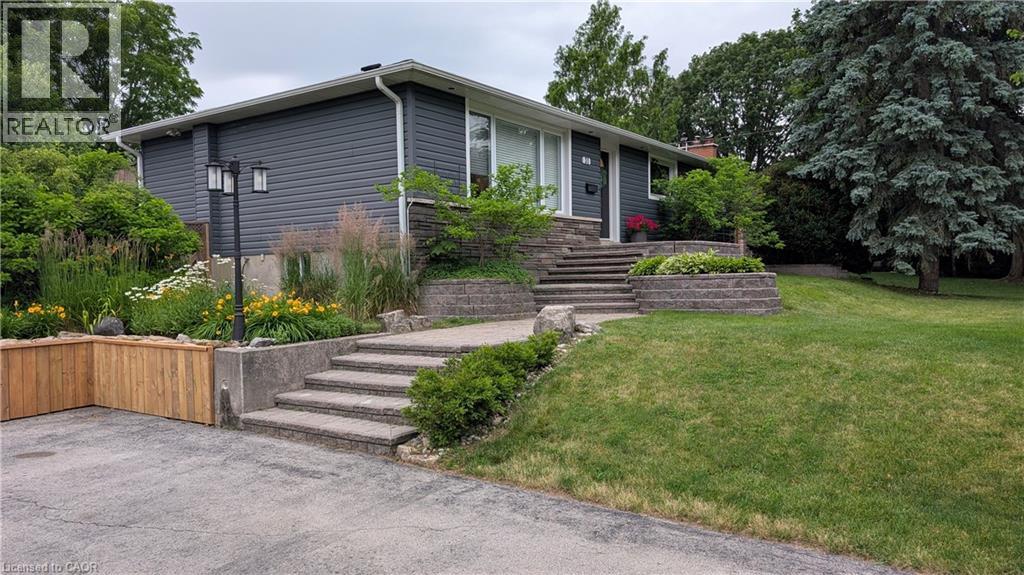 31 Algonquin Avenue, Flamborough, Ontario  L9H 7K9 - Photo 3 - 40830041
