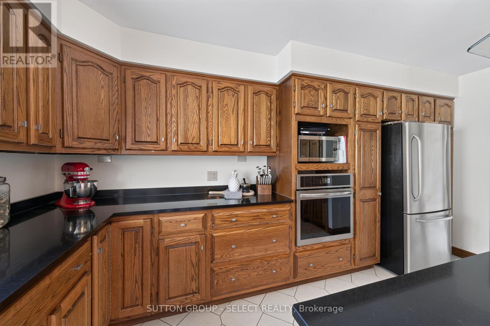 719 Franklinway Crescent, London North, Ontario  N6G 5C8 - Photo 12 - X13490448
