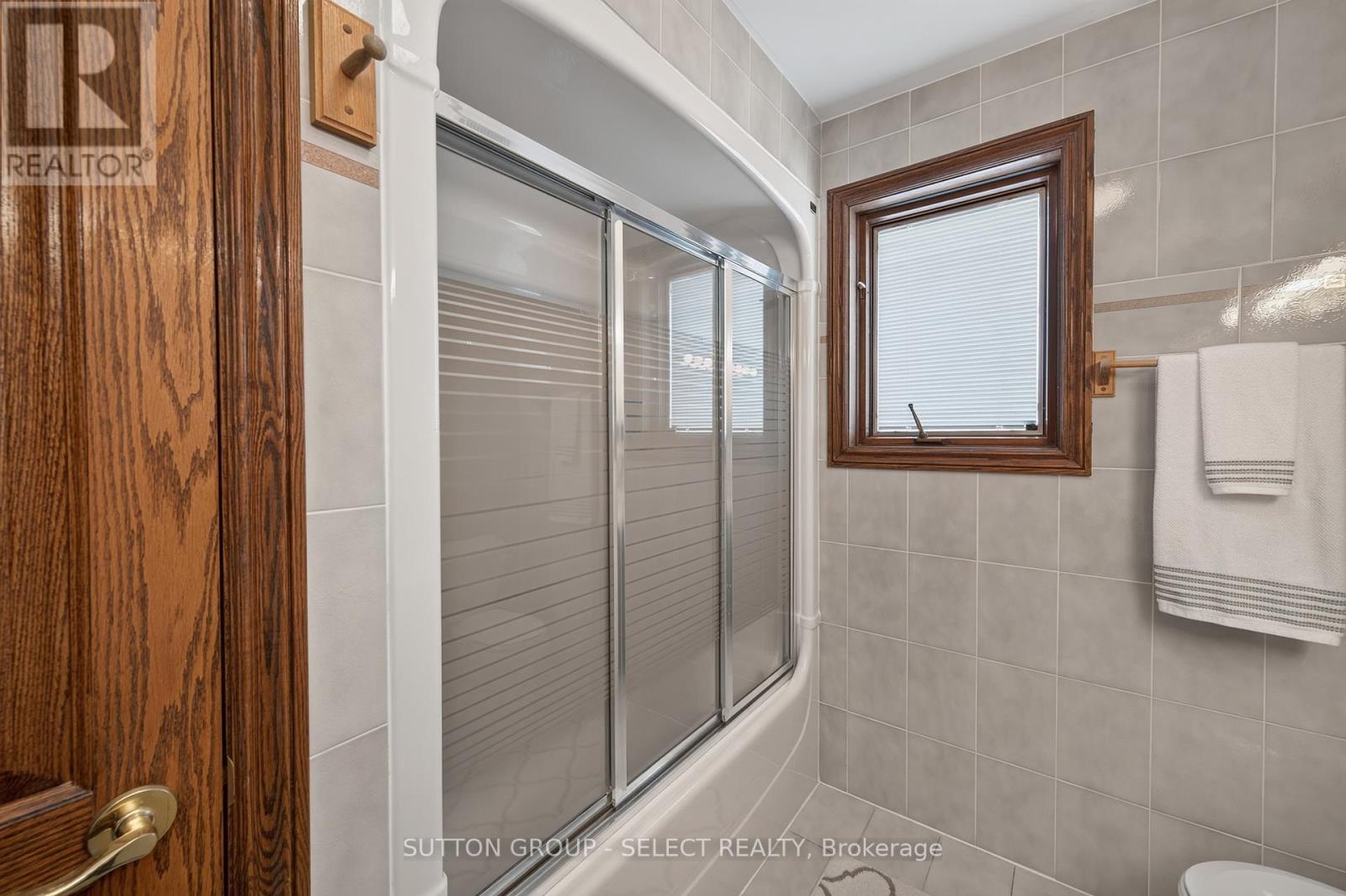 719 Franklinway Crescent, London North, Ontario  N6G 5C8 - Photo 32 - X13490448